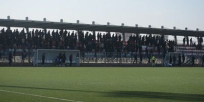Elbistanspor, Andırın Yeşildağspor maçı seyircisiz oynandı
