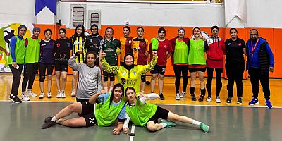 Kahramanmaraş Kadın Hentbol Takımı'nın Kadınlar 2. Lig Play-off Fikstürü Belli Oldu