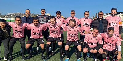 Kahramanşehir Masterler Futbol Takımı, Liderliğini Sürdürdü