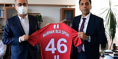 Nurhak Belediyespor'un 46 numaralı formasını takdim etti