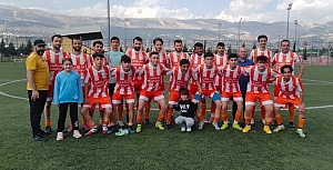Büyüksırspor Ligi farklı kazanarak tamamladı