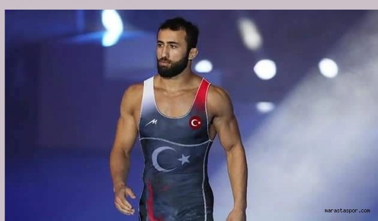 Kahramanmaraş'lı Burhan Akbudak, Dünya Şampiyonu oldu