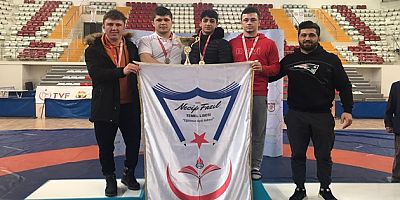  A Gençler Türkiye Güreş Şampiyonu Kahramanmaraş
