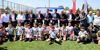 Avrupa Birliği ve  Gençlik ve Spor Bakanlığı İş Birliğiyle yapılan Ferhuş Futbol Sahası açıldı