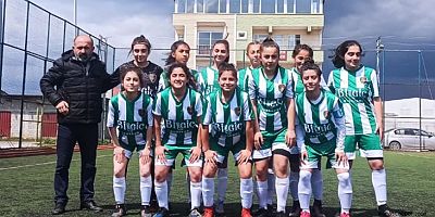 Kadınlar 2.Ligi play-off'ta Anadolu Gençlikspor'un rakibi belli oldu! İşte maçın oynanacağı şehir