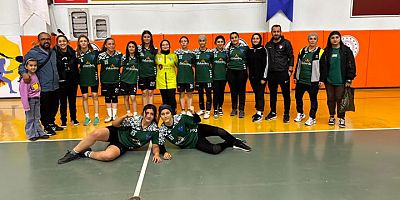 Kadınlar Hentbol 2. Lig'de Genç Nesil Rüzgarı: Gaziantep Hentbolspor'u  Yendi!