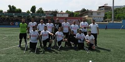 Kahramanmaraş Ampute takımı lider Gaziantep'i devirdi