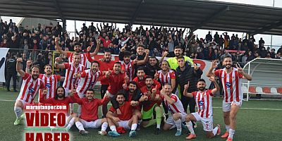 Kahramanmaraş İstiklalspor, Arapgirpor maçı galibiyetini taraftarıyla işte böyle kutladı 