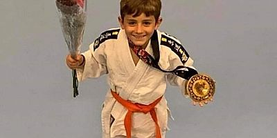 Kahramanmaraş'lı Minik Judocu 3.kez şampiyon oldu 
