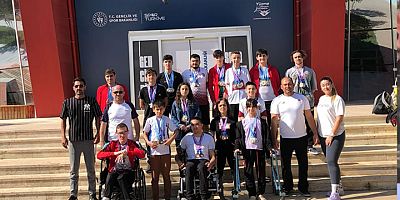 Kahramanmaraşlı Şampiyonlar: Mersin'deki Para Yüzme Yarışmasında 94 Madalya Kazandılar!