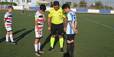 Kahranmanmaraş'ta Spor Adamları anısına Futbol turnuvası başladı