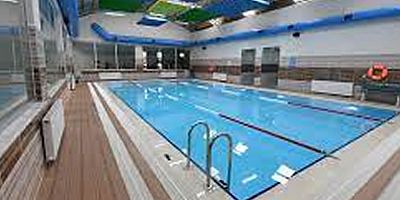 Onikişubat Belediyesi, Üniversite Sınavına Hazırlanan Öğrencilere Ara Tatilde Moral Hediyesi: Yüzme Havuzları Ücretsiz!