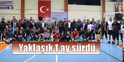 Pazarcık'ta Öğretmenler Voleybol Turnuvası tamamlandı