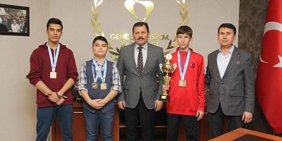 Yıldız Havalı Tabanca Takımımız Türkiye Şampiyonu