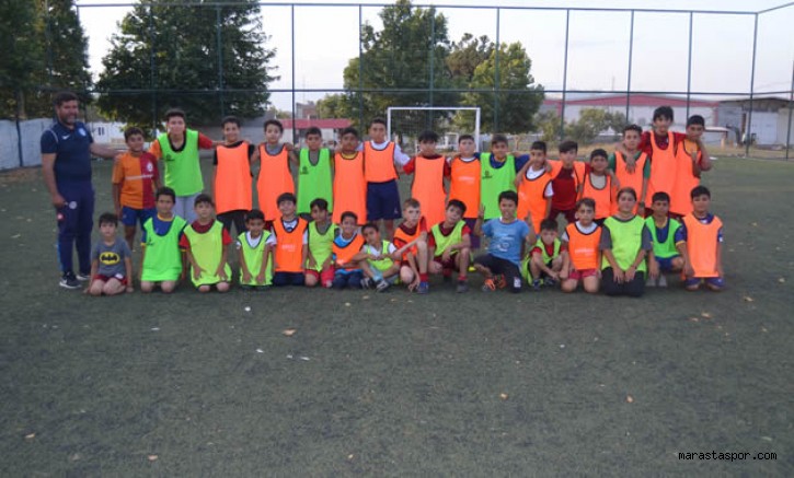 Türkoğlu Gençlerbirliği'nin Futbol okulunu ziyaret ettik!