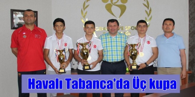 Havalı Tabanca’da Üç kupa