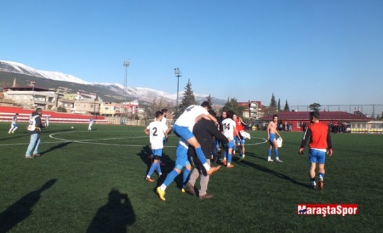 Sakaryaspor’un Galibiyet Çoşkusu