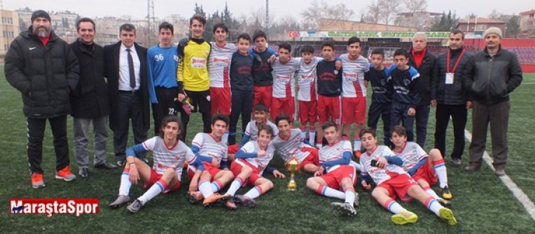 Maraşspor u-15 Şampiyonasında ikinci oldu