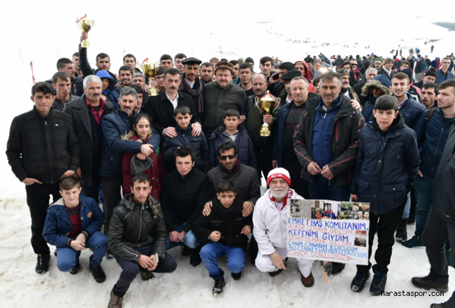 GELENEKSEL KIZAK TÜRKİYE ŞAMPİYONASI YAPILDI