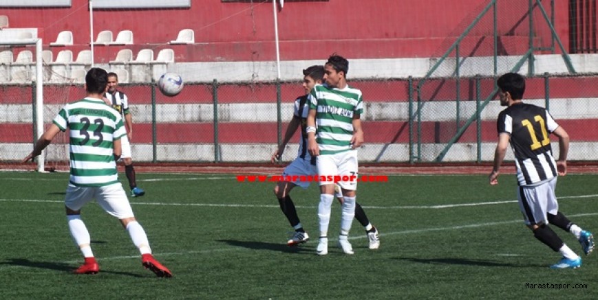 Karamanlıspor ile Ferhuş Karacasuspor berabere kaldı