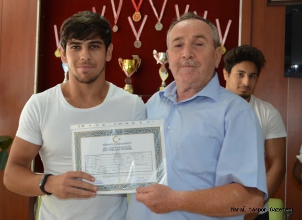 Dünya Şampiyonu Alaca, Diplomasını Aldı