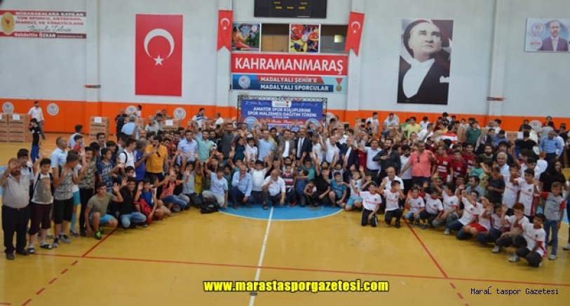 BÜYÜKŞEHİR’DEN AMATÖR TAKIMLARA MALZEME YARDIMI