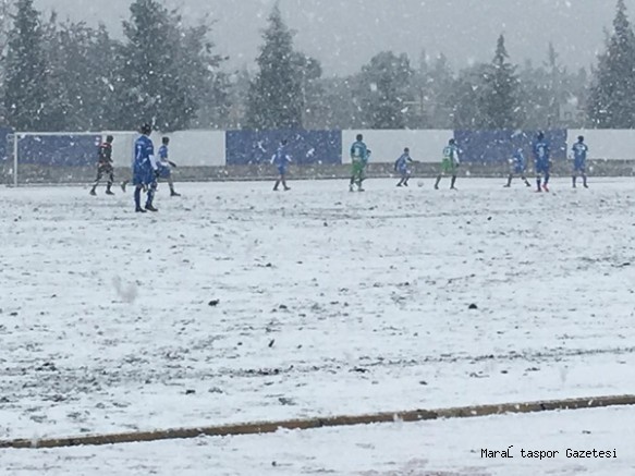 Belediye Futbol Sahasındaki Sorun Kısa Sürede Çözülecek