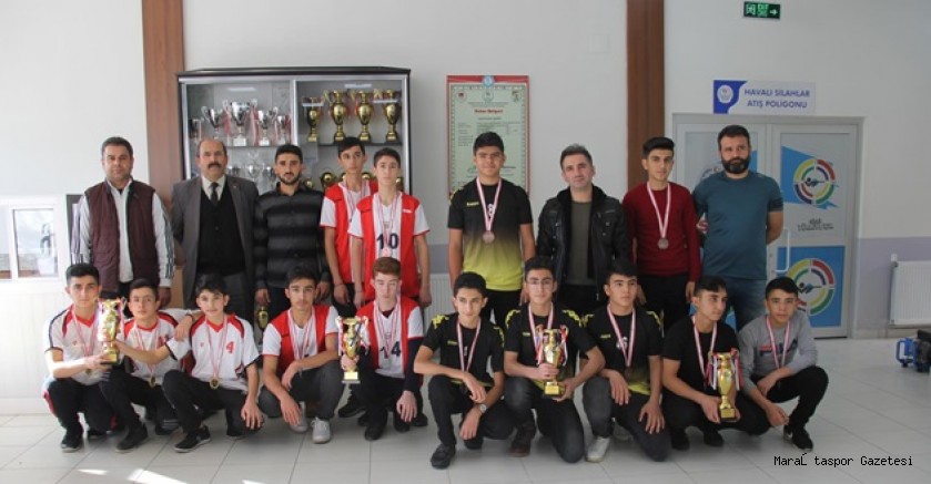Dart İl Şampiyonu Fen Lisesi