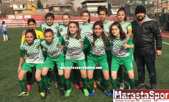 Anadolu Gençlikspor Yıldız Kızlar turnuvası son 32 takım arasında