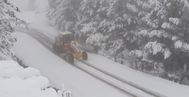 BÜYÜKŞEHİR’İN KIŞ ÇALIŞMALARI DEVAM EDİYOR