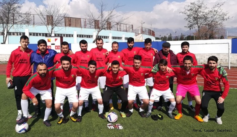 Bertizspor 9 kişi ile 3 puan aldı