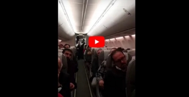 Uçağın Pilotunda tebrik anonsu