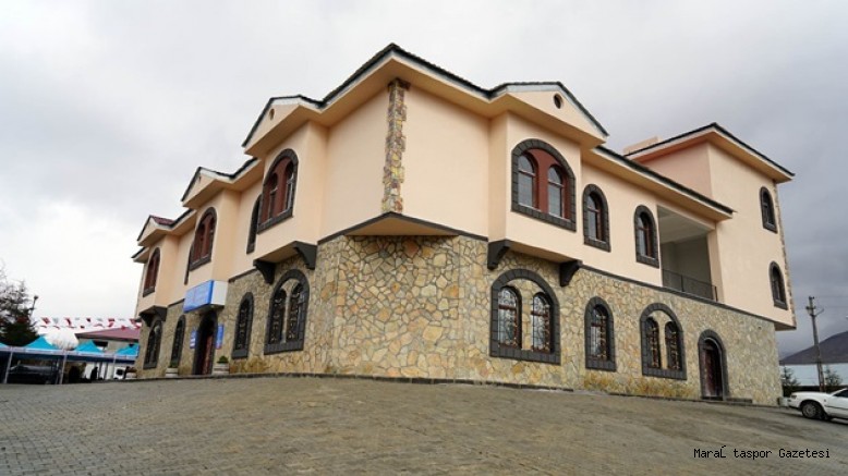 EKİNÖZÜ ABDURRAHİM KARAKOÇ SOSYAL TESİSİ HİZMETE AÇILDI
