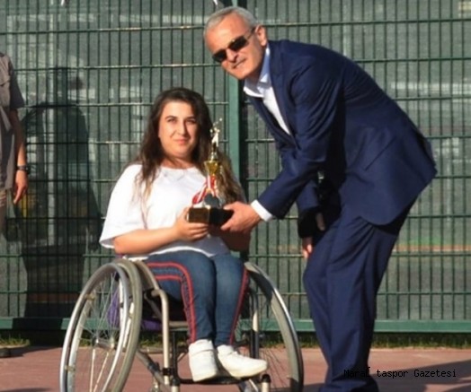 Pelin Doğan Tekerlekli Sandalye Tenis Türkiye Şampiyonasında