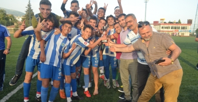 1920 Maraşspor Şampiyonluk kutlaması