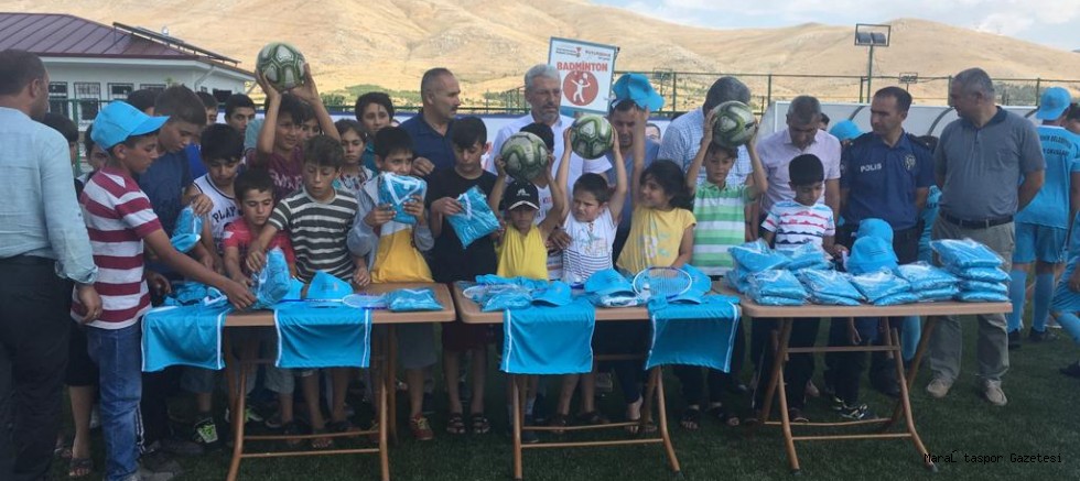 İLÇELERDE YAZ SPOR OKULU HEYECANI