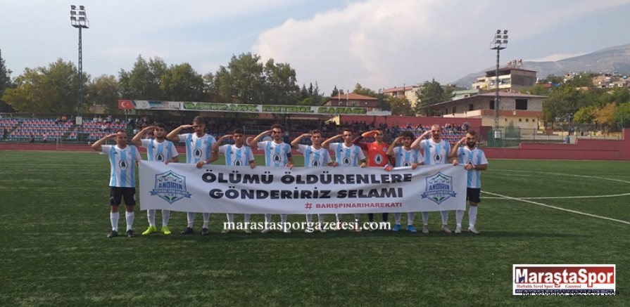 Geçen sezonun şampiyonu yeni sezona 3 puanla başladı.
