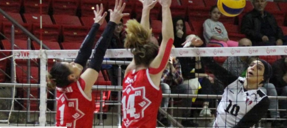 Elbistan Voleybol Takımı Yine Yenildi