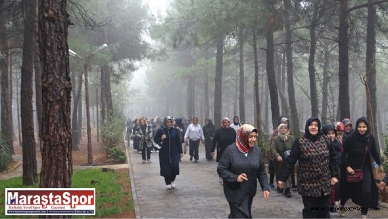 Kadınlar Sağlık İçin Yürüyorlar