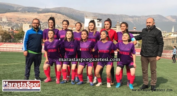 Kızlarımız 3 puanla kapattı