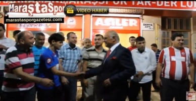 Eski bakan ve Milletvekili Mehmet Sağlam’ın Kahramanmaraşspor taraftar derneği ziyareti (2012