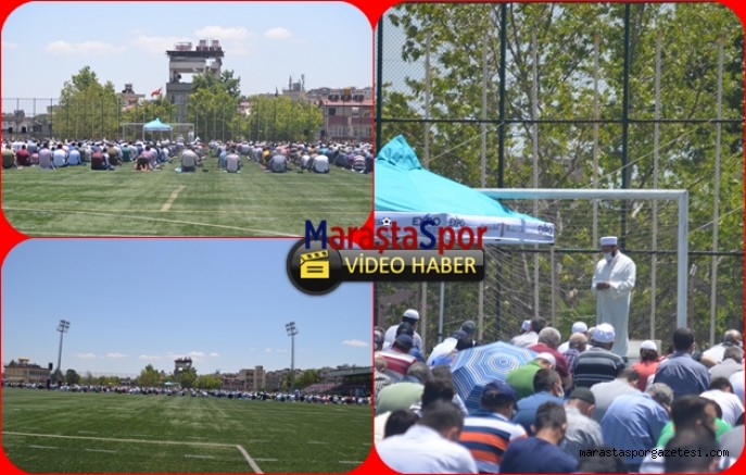 Batıpark futbol sahasında 3.kez Cuma Namazı kılındı