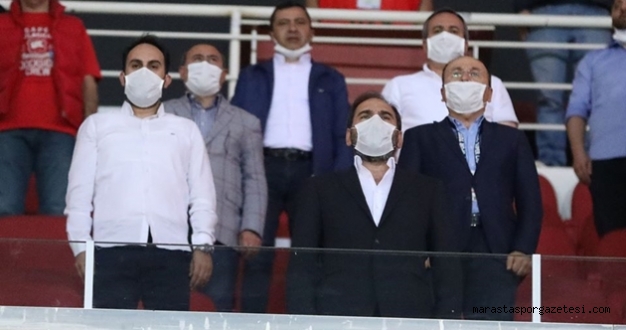 Sivasspor’dan Mert Hakan Yandaş ve Emre Kılınç açıklaması