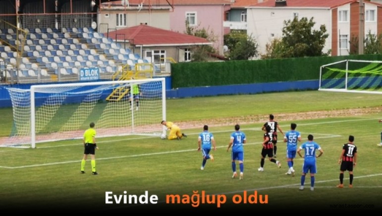 Kendi sahasında 3-1 mağlup oldu