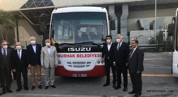 İzmir Büyükşehir Belediyesi Kahramanmaraş takımına otobüs hibe etti