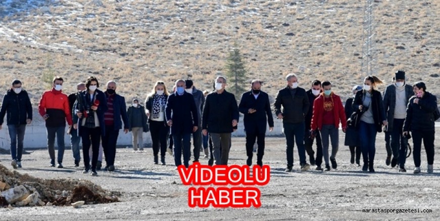 Basın mensuplarıyla Kayak Merkezi’nde incelemelerde bulundu