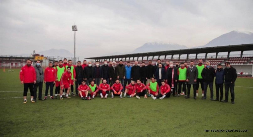 Ak Parti’den Elbistanspor’a tatlı ikramı
