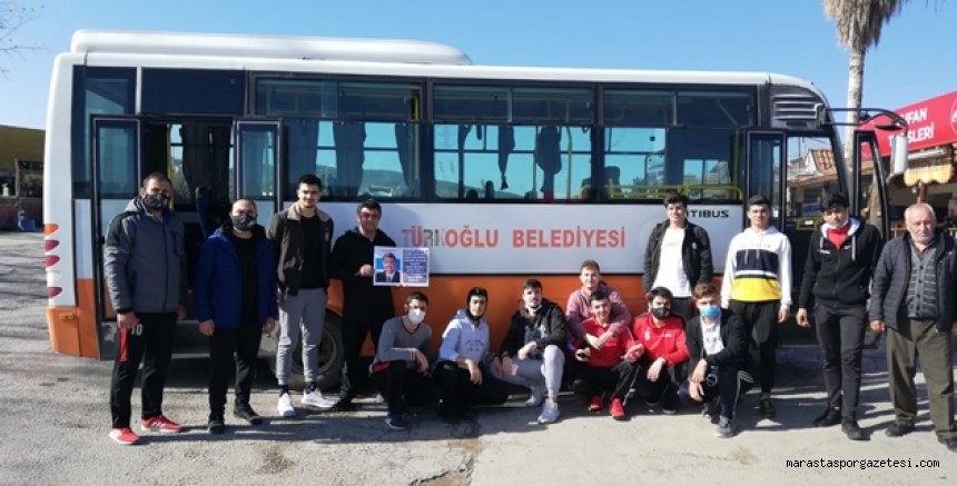 Osman Okumuş Voleybol takımının deplasman giderlerini karşıladı