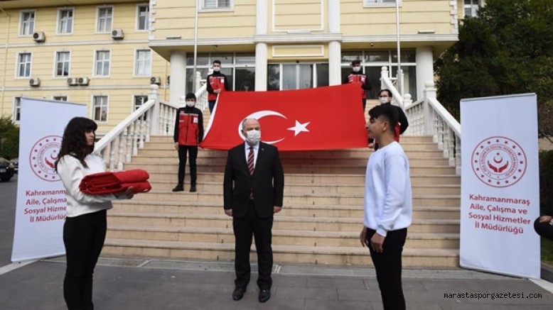 Şanlı Türk Bayrağımız Kahramanmaraş’tan Çanakkale’ye Uğurlandı