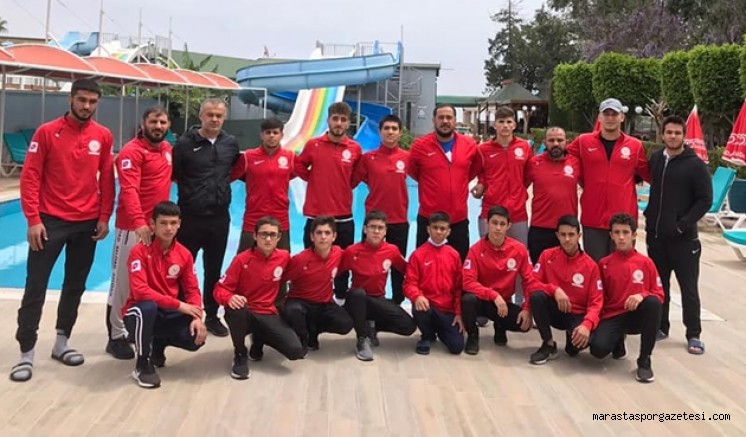 Kahramanmaraş Güreş Eğitim Merkezi takımı Şampiyon oldu